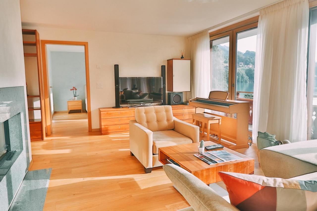 Seehaus Lake View 3-Bedroom Apartment Iseltwald Esterno foto